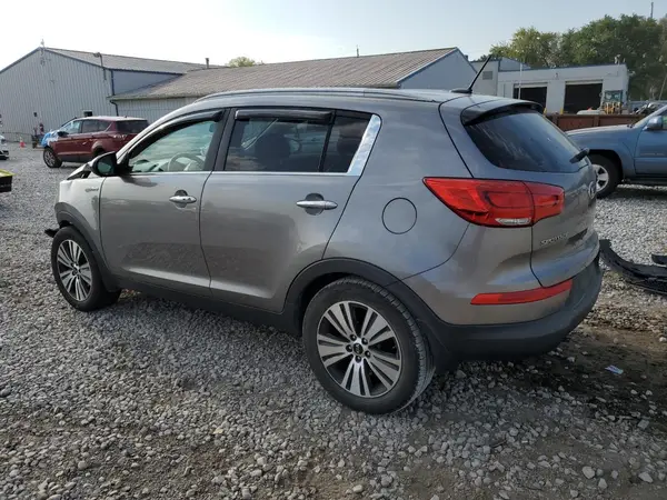 KNDPCCAC6G7816423 2016 KIA SPORTAGE - Image 2