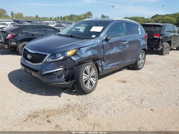 KNDPCCAC6G7874452 2016 KIA SPORTAGE - Image 2