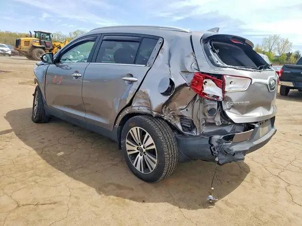 KNDPCCAC7G7808699 2016 KIA SPORTAGE - Image 2