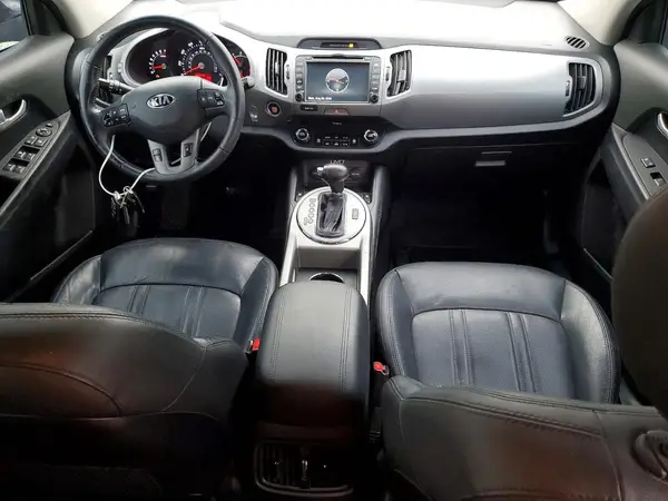 KNDPCCAC7G7849902 2016 KIA SPORTAGE - Image 8