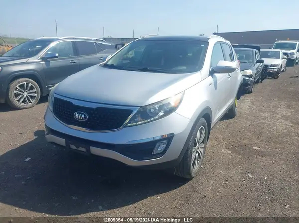 KNDPCCAC8G7805374 2016 KIA SPORTAGE - Image 2