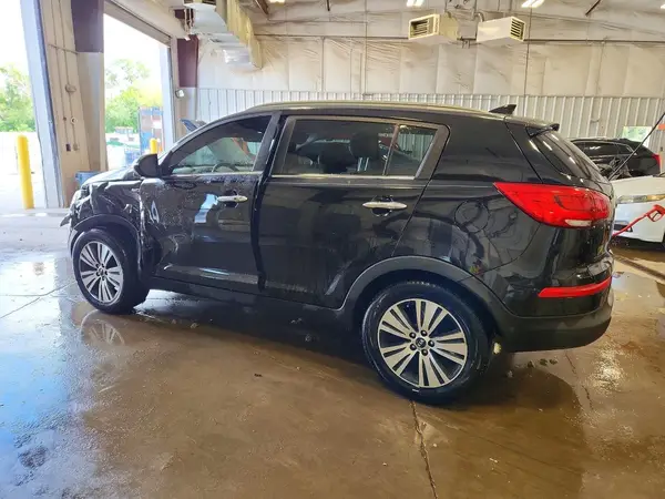 KNDPCCAC8G7817167 2016 KIA SPORTAGE - Image 2