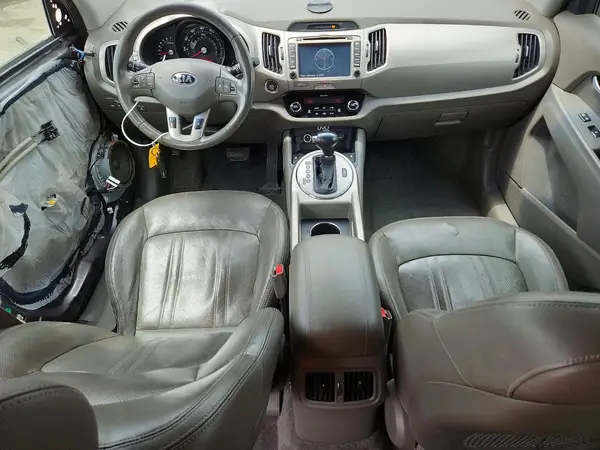 KNDPCCAC9G7829120 2016 KIA SPORTAGE - Image 8