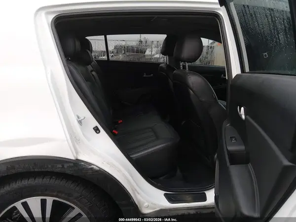 KNDPCCAC9G7833412 2016 KIA SPORTAGE - Image 8