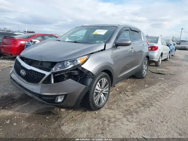KNDPCCAC9G7835354 2016 KIA SPORTAGE - Image 2
