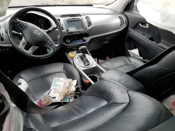 KNDPCCACXG7804758 2016 KIA SPORTAGE - Image 8