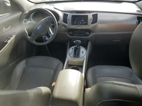 KNDPCCACXG7816280 2016 KIA SPORTAGE - Image 8