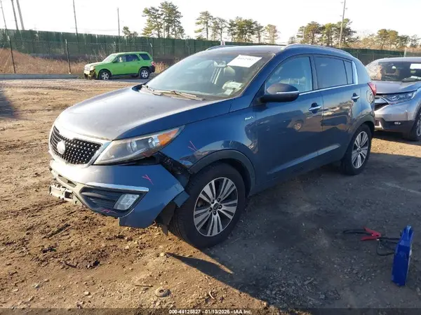 KNDPCCACXG7846461 2016 KIA SPORTAGE - Image 2