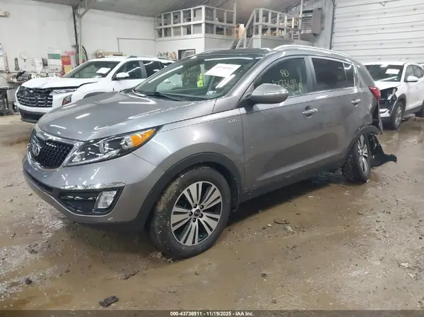 KNDPCCACXG7846931 2016 KIA SPORTAGE - Image 2