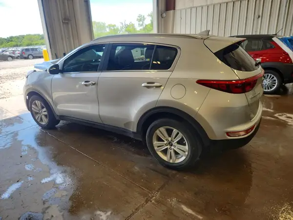 KNDPM3AC0H7036626 2017 KIA SPORTAGE - Image 2