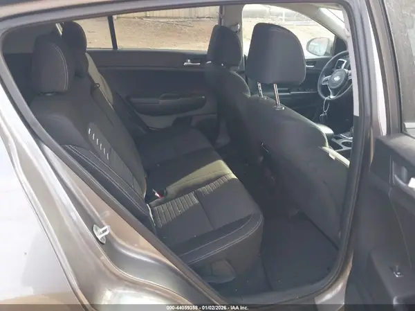 KNDPM3AC0H7038845 2017 KIA SPORTAGE - Image 8