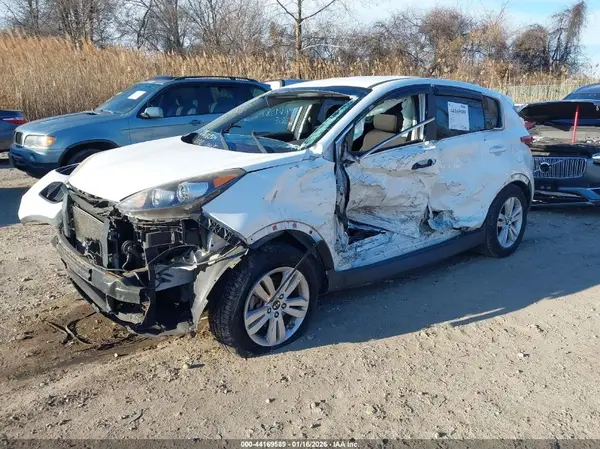 KNDPM3AC0H7039557 2017 KIA SPORTAGE - Image 2