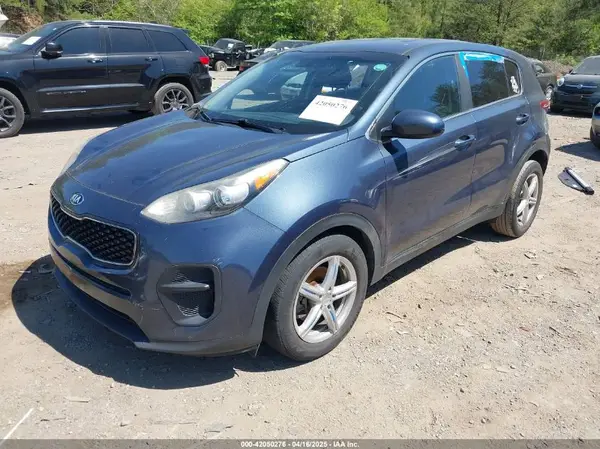 KNDPM3AC0H7040093 2017 KIA SPORTAGE - Image 2