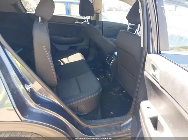 KNDPM3AC0H7040093 2017 KIA SPORTAGE - Image 8
