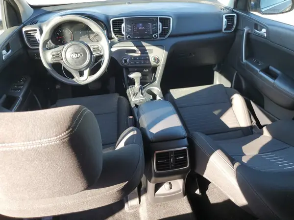 KNDPM3AC0H7053409 2017 KIA SPORTAGE - Image 8