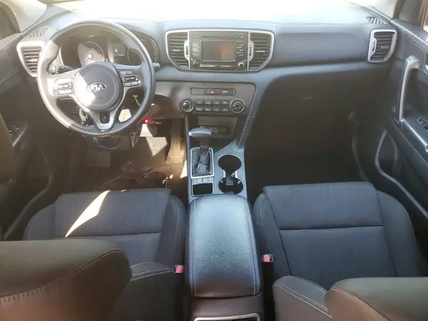 KNDPM3AC0H7056410 2017 KIA SPORTAGE - Image 8