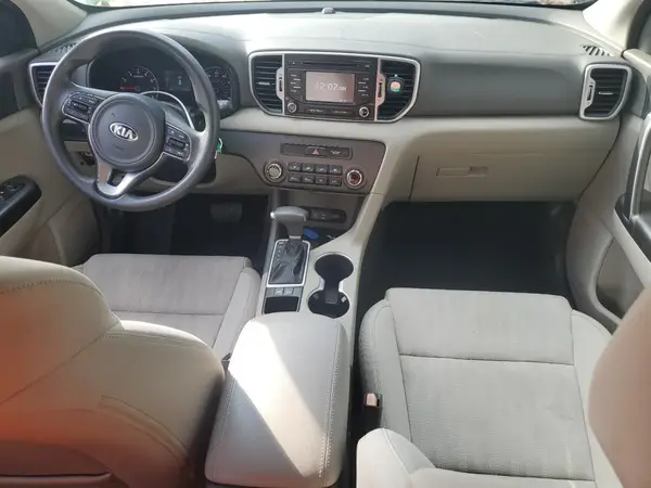 KNDPM3AC0H7075166 2017 KIA SPORTAGE - Image 8