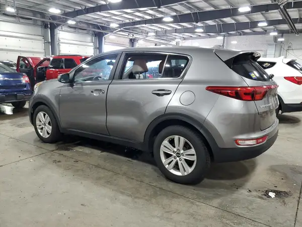 KNDPM3AC0H7078598 2017 KIA SPORTAGE - Image 2