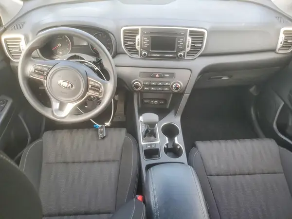 KNDPM3AC0H7079413 2017 KIA SPORTAGE - Image 8
