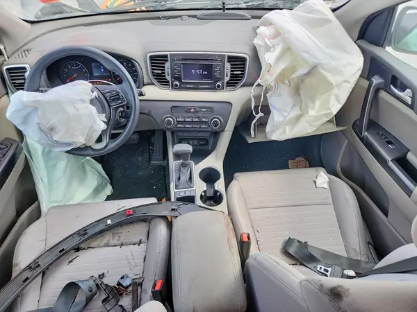 KNDPM3AC0H7133633 2017 KIA SPORTAGE - Image 8