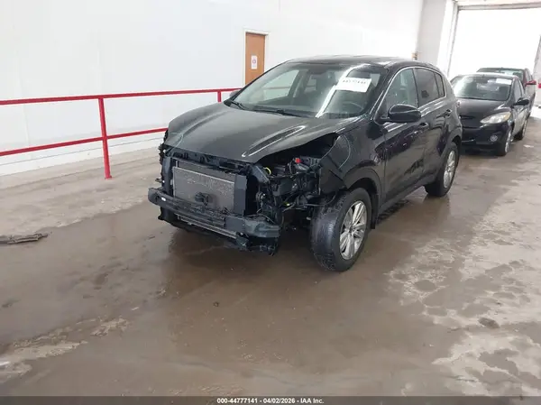 KNDPM3AC0H7135401 2017 KIA SPORTAGE - Image 2