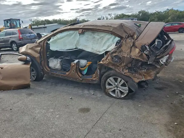 KNDPM3AC0H7140713 2017 KIA SPORTAGE - Image 2