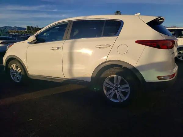 KNDPM3AC0H7165532 2017 KIA SPORTAGE - Image 2