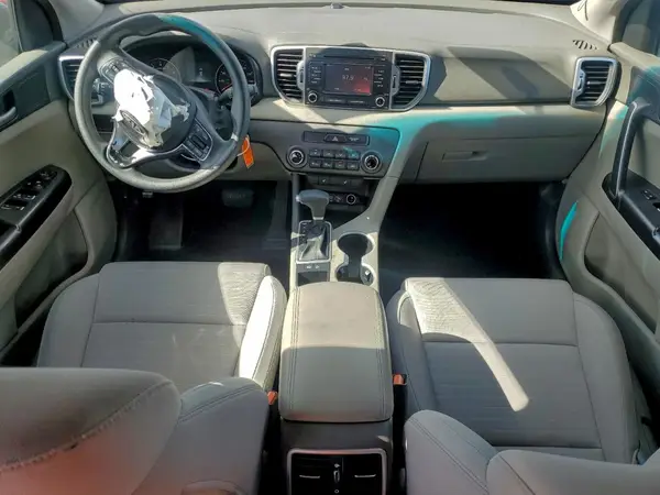 KNDPM3AC0H7177194 2017 KIA SPORTAGE - Image 8