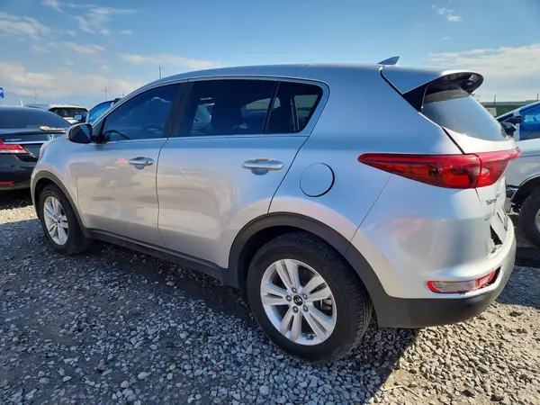 KNDPM3AC0H7226880 2017 KIA SPORTAGE - Image 2