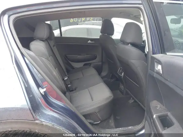 KNDPM3AC0H7233165 2017 KIA SPORTAGE - Image 8