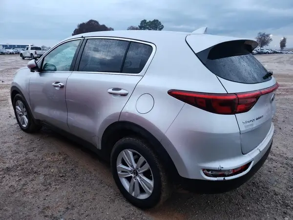 KNDPM3AC0H7236745 2017 KIA SPORTAGE - Image 2