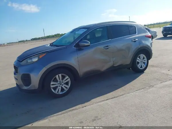 KNDPM3AC0H7263850 2017 KIA SPORTAGE - Image 2
