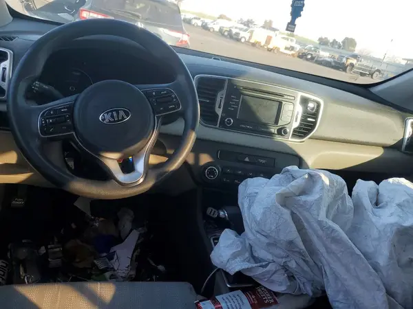 KNDPM3AC0H7285573 2017 KIA SPORTAGE - Image 8