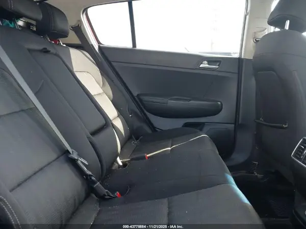 KNDPM3AC0H7294046 2017 KIA SPORTAGE - Image 8