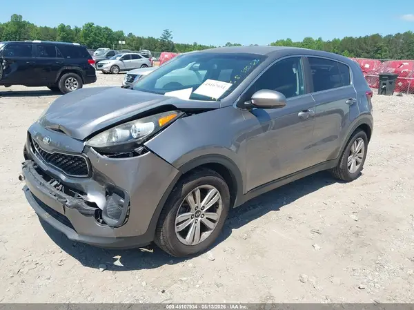 KNDPM3AC0J7302409 2018 KIA SPORTAGE - Image 2