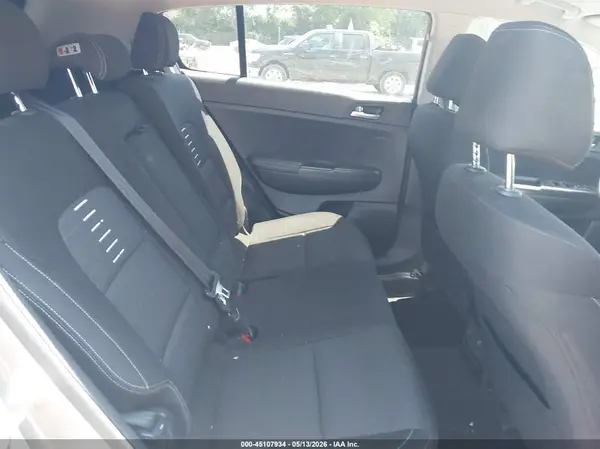 KNDPM3AC0J7302409 2018 KIA SPORTAGE - Image 8