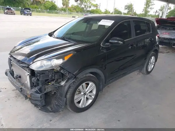 KNDPM3AC0J7307514 2018 KIA SPORTAGE - Image 2