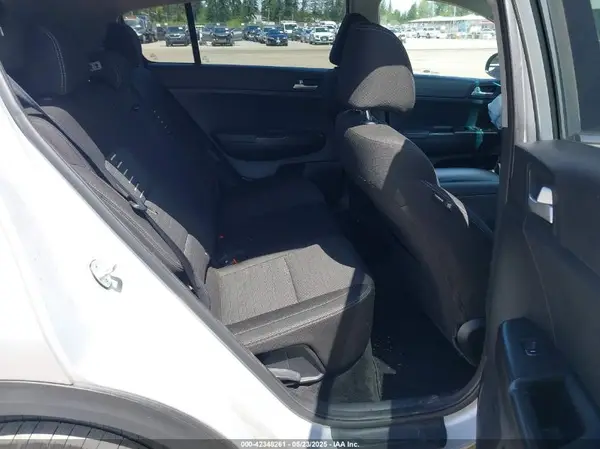 KNDPM3AC0J7320022 2018 KIA SPORTAGE - Image 8
