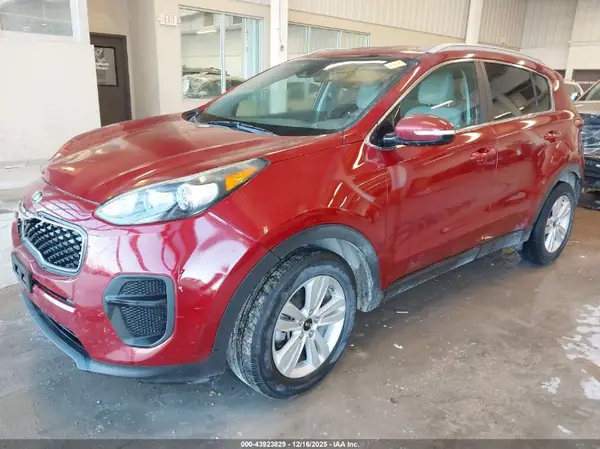 KNDPM3AC0J7320893 2018 KIA SPORTAGE - Image 2
