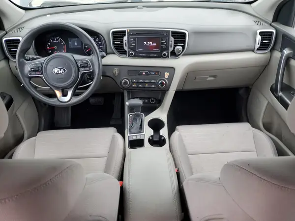 KNDPM3AC0J7328492 2018 KIA SPORTAGE - Image 8