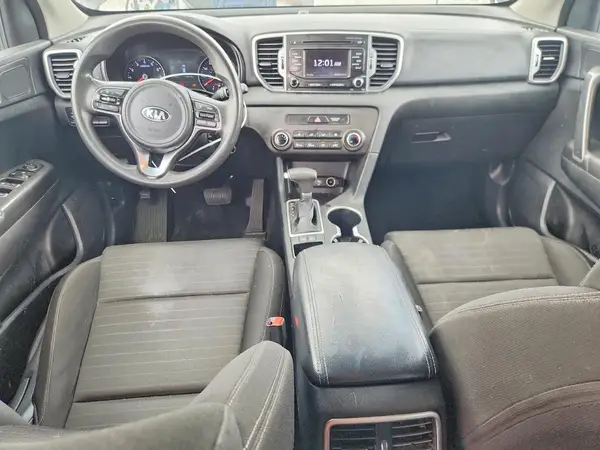 KNDPM3AC0J7330419 2018 KIA SPORTAGE - Image 8