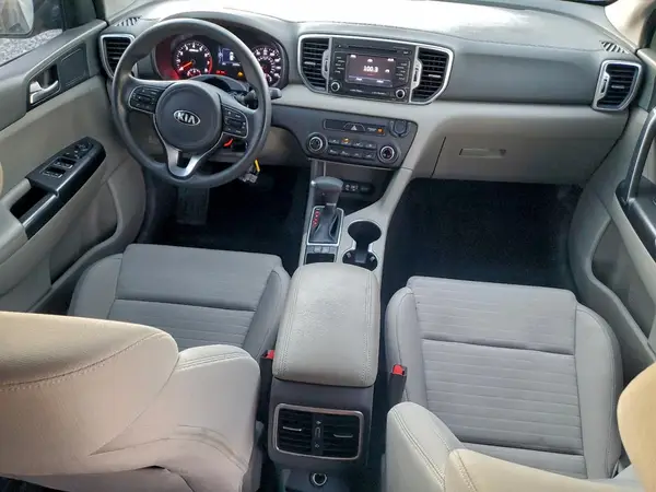 KNDPM3AC0J7340495 2018 KIA SPORTAGE - Image 8