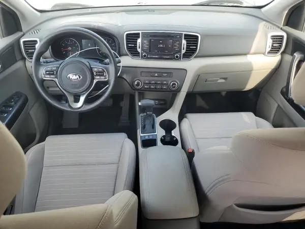 KNDPM3AC0J7343560 2018 KIA SPORTAGE - Image 8