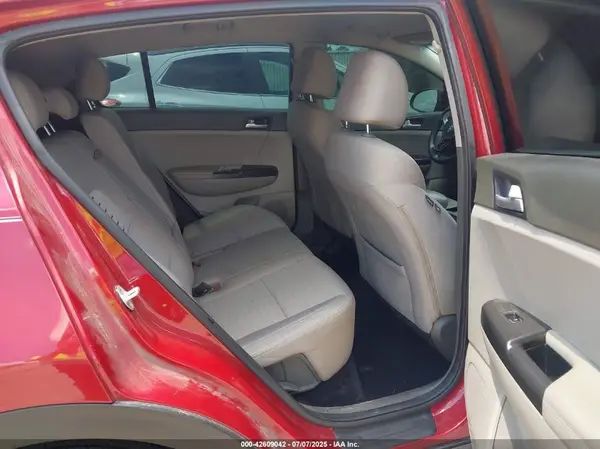 KNDPM3AC0J7376025 2018 KIA SPORTAGE - Image 8