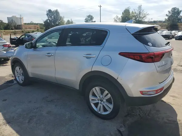 KNDPM3AC0J7379314 2018 KIA SPORTAGE - Image 2