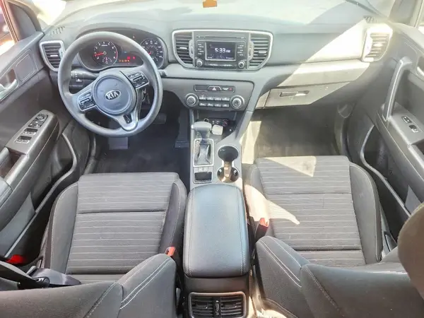 KNDPM3AC0J7382701 2018 KIA SPORTAGE - Image 8