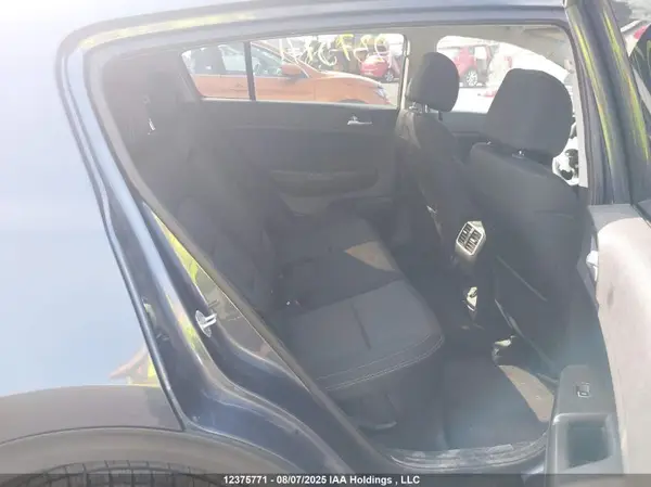 KNDPM3AC0J7383704 2018 KIA SPORTAGE - Image 8