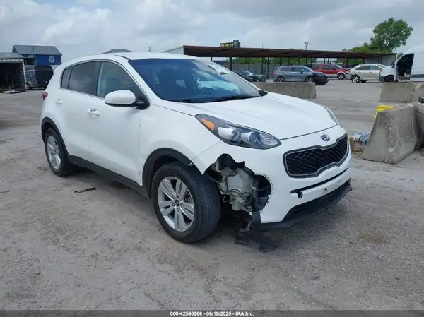 KNDPM3AC0J7385260 2018 KIA SPORTAGE - Image 1
