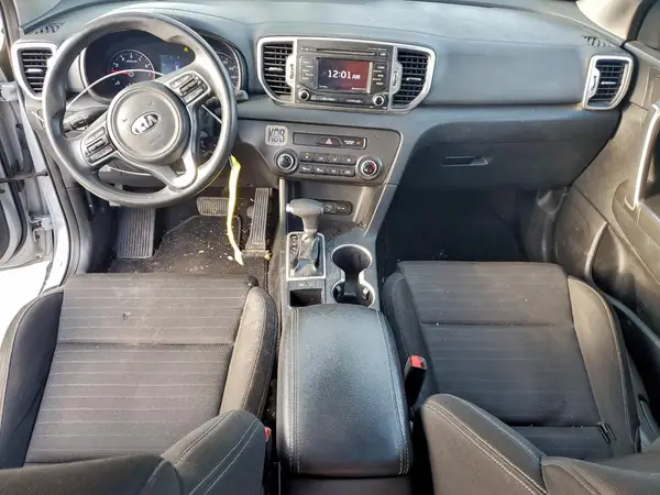 KNDPM3AC0J7386974 2018 KIA SPORTAGE - Image 8
