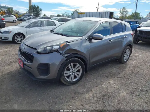 KNDPM3AC0J7393746 2018 KIA SPORTAGE - Image 2